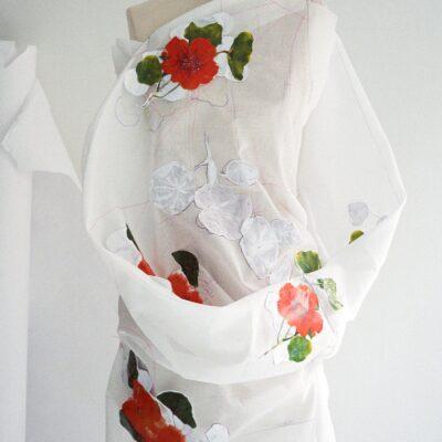 Cover Image for ЈАЗИКОТ НА ЦВЕЌЕТО И ЦВЕТОТ ВРЕДЕН ЗЛАТО